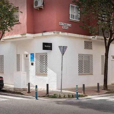 Monkeys Apartments Pinoloft Nuevo Torneo Севиля Екстериор снимка