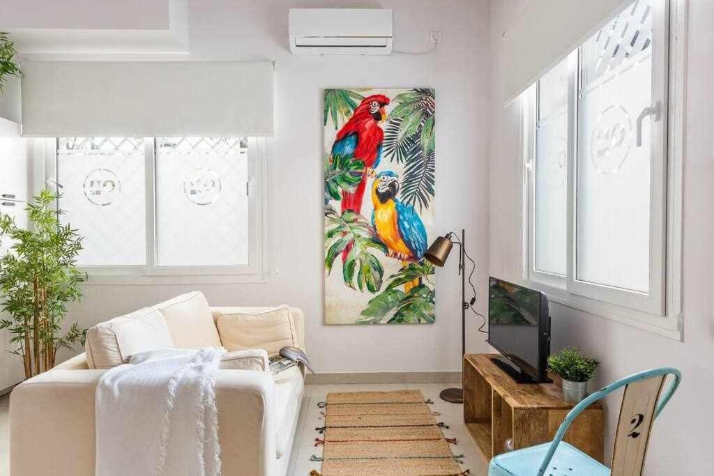 Monkeys Apartments Pinoloft Nuevo Torneo Севиля Екстериор снимка