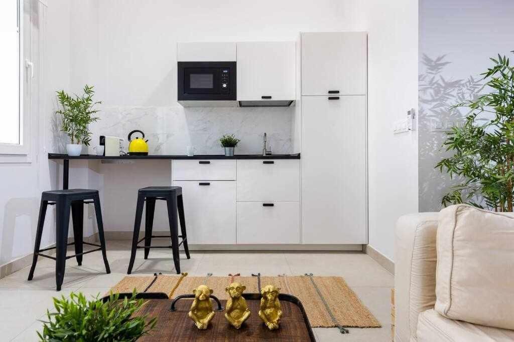 Monkeys Apartments Pinoloft Nuevo Torneo Севиля Екстериор снимка